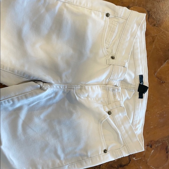 Cream coloured soft denim pant - Picture 4 of 5